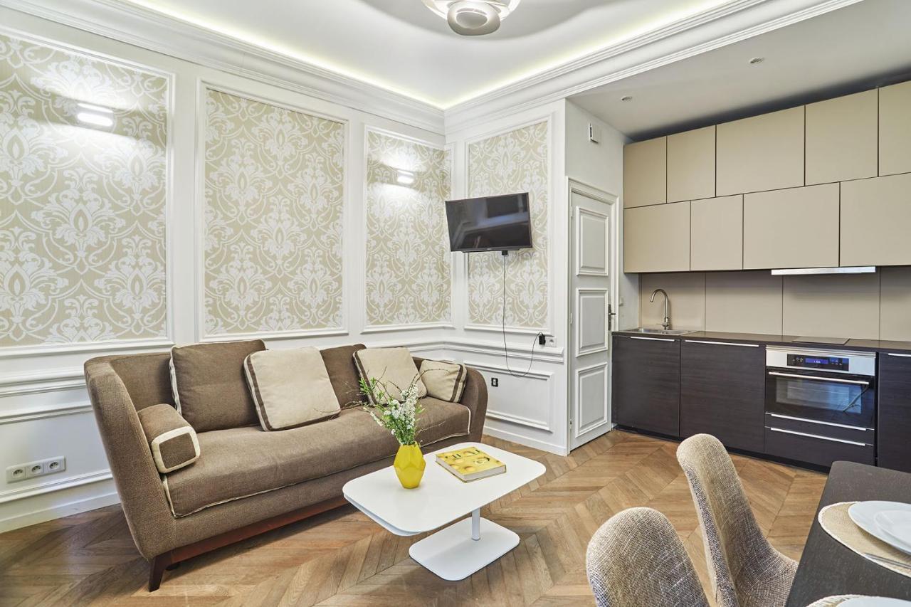 Apartment Louvre Museum By Studio Prestige Paryż Zewnętrze zdjęcie